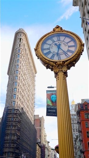 after years of hiding the Flatiron Building coming back to spotlight #shorts