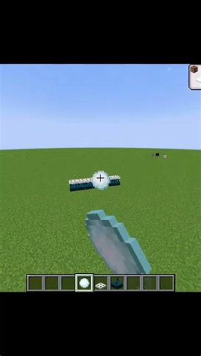 “This SCULK SENSOR Trapdoor Is SO Satisfying! 😳💙 #minecraftshorts”