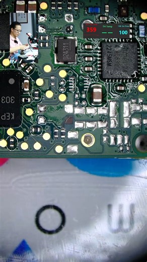 Mercedes Key - Button Malfunction, Pad Trace Break | Fly Wire Repair#iphone#huawei#xiaomi#samsung#mercedes @yang.ycs @ycs.my @yangmeiling6888 | Ycs Yang Tools