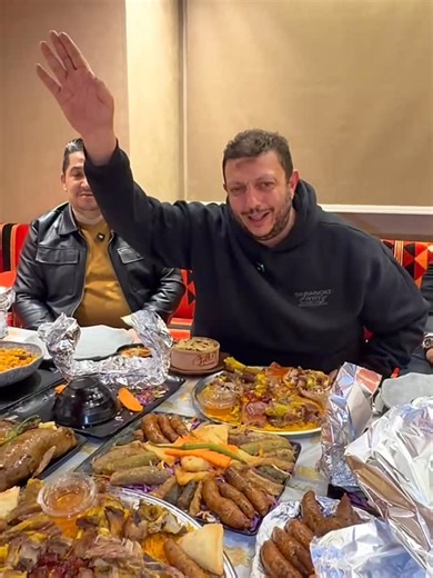 ‎اكلة عدنان‎ on Instagram‎: "في قريه درويش فتحنا المزاد عشان متابعين اكله عدنان والعنوان شارع نادي البلاستيك شبرا الخيمة"‎