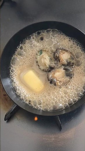 Ormeau Grillé au Beurre 🐚🔥 | Délice Japonais de Luxe