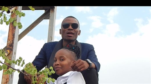 3.3K views · 119 reactions | i can`t live without you new music video full loading 殺 Boeteledi Boy Boeter Gaotlhaole Young Budah95 @topfans | YOUNG BIBER | Facebook