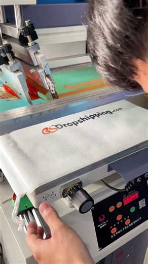 Shopify Packaging With Custom Logo on Everything 📦