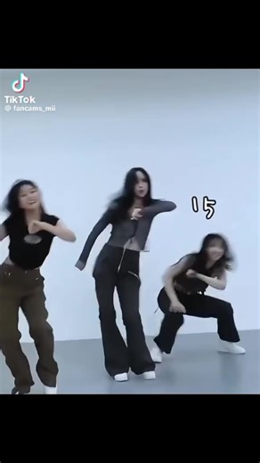 Videos de cami_roblox (@cami_roblox726) con “sonido original - Pan 🍞”