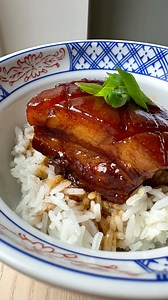 Dong Po Rou (Chinese braised pork belly) This was soooo delicious, the pork is so juicy and tender it literally melts in your mouth 🤤 Pretty time consuming, but with a pressure cooker the time is already cut in half. But regardless tho it’s so so so worth making Full recipe on my blog 🍚 #dongporou #braisedporkbelly #culinaryclasswars #chinesefood #porkbelly | Daigasikfaan