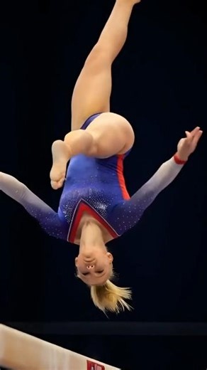 The focus in her eyes is EVERYTHING........🧐😱