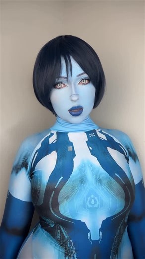 Elise 🍀 on Instagram: "happy halo 4 day ! #cortana #cortanacosplay #halo #haloreach #masterchief #bungie #xbox #gamergirl #cosplayer #bodypaint"