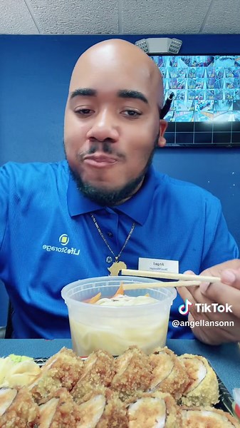 A & A Sushi #sushi #soup #Fypシ #letseat #food #foodie #foodtiktok #chopsticks #letseat #jamaicansushieater #drafts