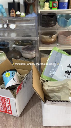 unbox with me — mini haul: january matcha powders ✨🤩 — finally gave in and bought midorigi (hoping this is a good choice!! contemplating for a loooong time between this & wakatake) and the viral fuji no haru! can’t wait to open these!! 🤭 . . . #unboxing #midorigi #fujinoharu #jugetsudo #marukyukoyamaen #fyp