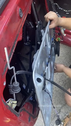 293K views · 2.5K reactions | Repairing the Beetle's window lift system, as it is not working well, and replacing the window regulator. #reelsviral #reels #auto #mechanic #mechanicsteve #automotive #viral #fyp #autos #cars #truck #excavator #mechaniclife #mechaniclife #trucks #car #viral #automechanic | Mechanic Steve | Facebook