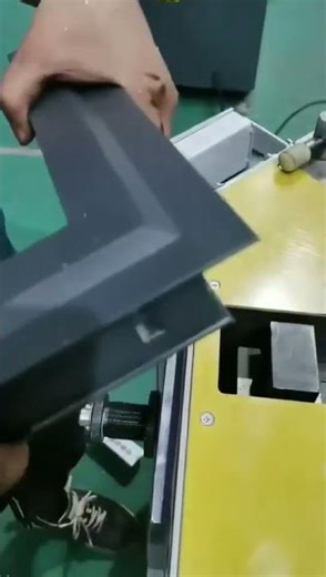 corner combining machine #machine #cleanerfillingmachine #cnc #factory #floorcleanerfillingmachines