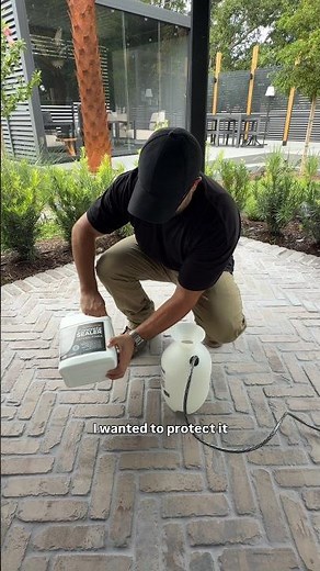 Protecting the new patio was super simple using ‪@BDCbrands‬ dominator concrete sealer 🙌🏽