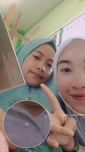 Understanding Hand Gestures: Circle Sign Explained