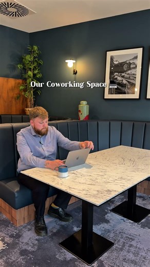 COWORKING SPACE