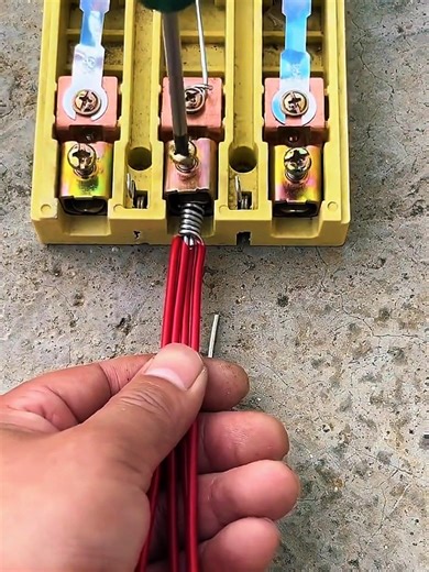 Efficient Wire Termination and Smart Control Module Installation... #electrician #diy #electric #tips #technology #diyprojects #tranding #techno #electronics #diy #repair | Electrical and electronics engineering-EEE