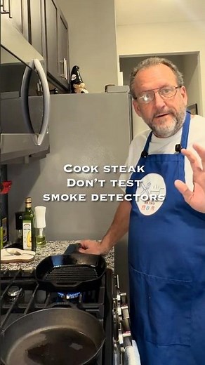 The exact temperature that makes steak perfect in cast iron #castironcooking #steaktip