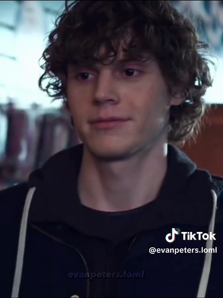 Celebrating Evan Peters: Eyes, Smile, and More