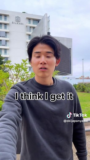 Hilarious Misunderstanding: Can I Sit Here? Comedy Performance in Japan