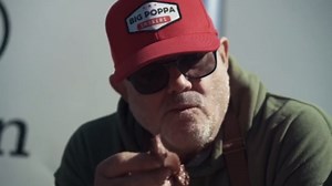 Big Poppa’s Steakhouse Grill Bundle – Savory BBQ Rubs & Championship BBQ Sauce Kit for Beef, Chicken and Pork – Balanced, Juicy Flavor for Steak Nights, Everyday Cooking & Grilling – 3-Pack Set