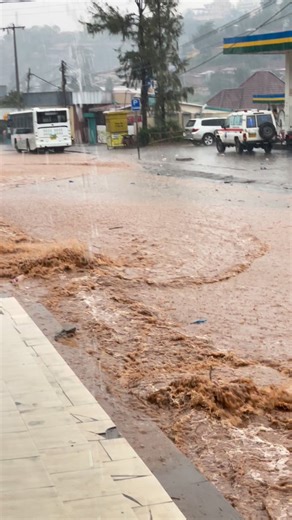 Gilbert Kamanzi on Instagram: "No Prius car 🚘 today 😁😁"