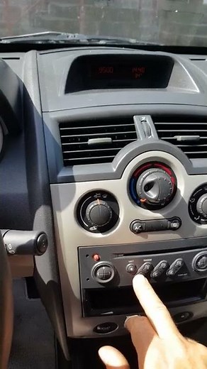 code radio Renault Megane 2