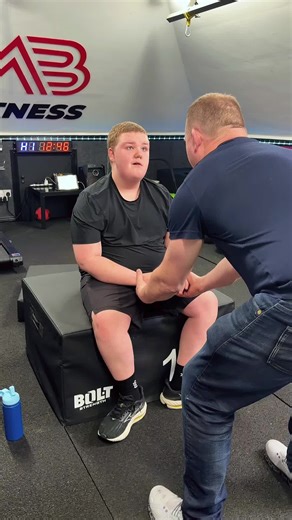 Today was a big milestone for Max — he stayed on the treadmill for five minutes. After four weeks of working together, Max is starting to become more comfortable in the gym environment. Max is not like any other client — Max is non-verbal, and for him every small step is a huge victory. With Max, our focus is simple: getting him moving, helping him explore the space, and even breaking a small sweat. To some people the exercises may look very easy, but for Max, even walking into the gym is alread