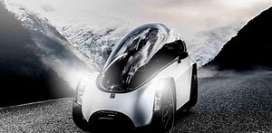 ジェット機みたい！ 環境に優しいカプセル型の電動アシスト4輪自転車｢Podbike｣