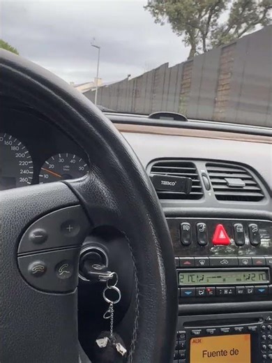 Mercedes-Benz CLK 430 2001