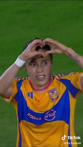 Lizbeth Ovalle Scores Stunning Puskás Award Goal