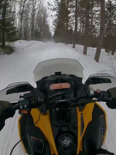 Fast Trail Riding on Wisconsin Snowmobile Trails #snowmobile