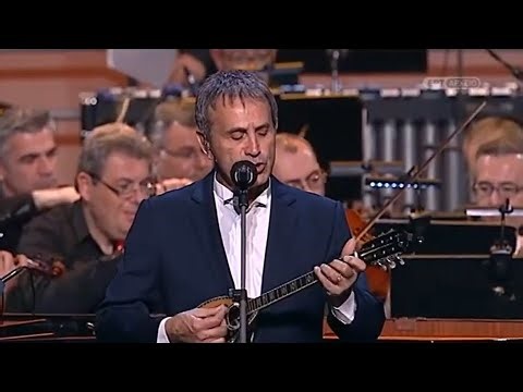 Νίκος Πλατύραχος – Τα Άστεγα (Ta Astega)