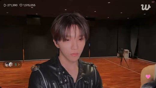 세븐틴 재재계약 뜨고 얼마 안 되서보이넥스트도어 hbn들 캐럿마냥 썬더 틀고 노심저보다 thunder 더 좋아하시는 듯,