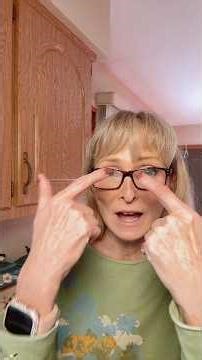 Must have for all creators! #vlogging #contentcreatortools #videoediting #lighting #musthave