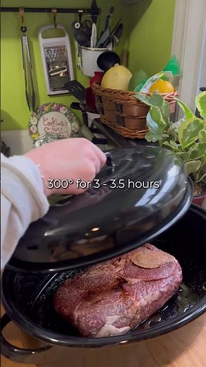 Easy Arm Roast Dinner