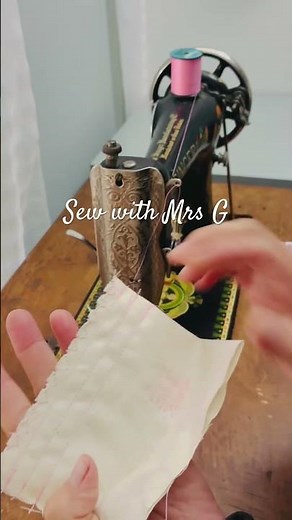 Zigzag using vintage or antique sewing machines #singer66 #singer99 #singer27 #singer15 #vs2 #sewing