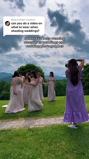 Wedding Photographer Outfits: What to Wear Guide