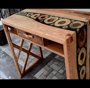 Ash and walnut desk | Woodworking Tools