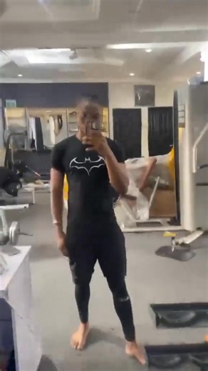 43 reactions | Referalls  strength wears you well #BuiltForEveryRep #gymwearincalabar #ɢʏᴍʀᴀᴛ #batcompressionshirt #strengthwearsyouwell #gymwearvendorincalabar #calabargymwearvendor #gymwearsincalabar #builtforeveryrep #strengthwearsyouwell | Mo Ses | Facebook