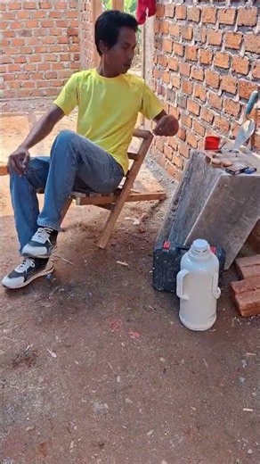 Another Genius Way to instal • wooden chair Simple#tips #building #cipil..