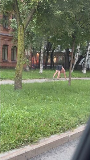 Человеческая многоножка 🙈