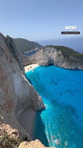 107K views · 621 reactions | Have you ever seen a beach so beautiful?  | Metro | Facebook