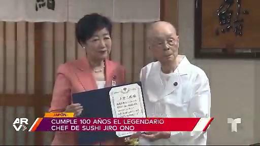 Chef cumple 100 años y sigue perfeccionando el sushi en Tokio
