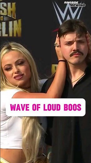 Berlin Crowd Turns on Liv & Dom🤡