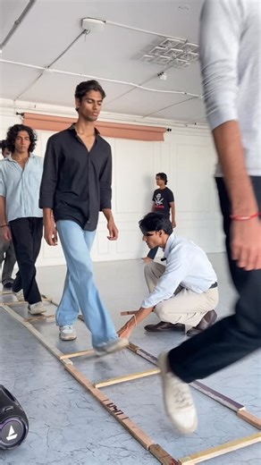 @visionvogueacademy on Instagram: "Using a ladder (speed ladder) is a GREAT way to train precise foot placement for modelling. It builds coordination, balance, and control that translate directly into smooth, clean runway steps. . . Mentor - @fashiontipssahil"
