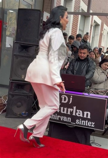 shirvan_sintez (@shirvan_sintez)’s videos with Deep house with a feeling of running - lato