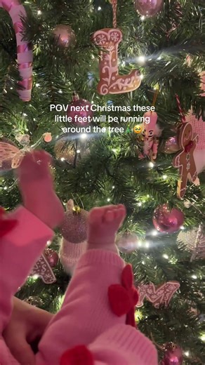 Babys first Christmas 🥰❤️ next year she will be running around the tree 😭❤️ #fyp #mumsoftiktok #babysfirstchristmas #2025trends #viral