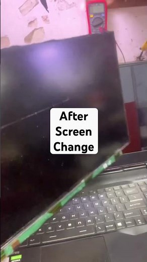 Fixing the flickering issue on an MSI gaming laptop by replacing the screen#msi#laptoprepair