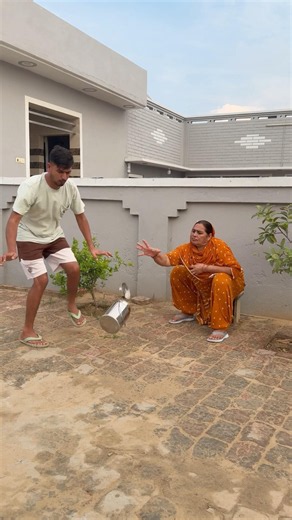 बड़ी ख़तरनाक बहू है😢 #comedy #funny #fun #shorts | mother and prince