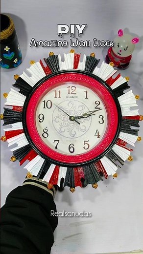 DIY Amazing Wall Clock
