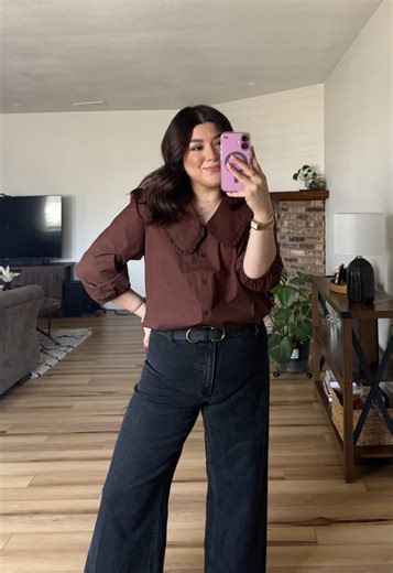 ok yall wasn’t sure if I was going to like this shirt but I think I do! . . @Nordstrom Rack @target @stevemadden @llbean . . #ootd #businesscasual #styleinspo #midsizefashion #fyp Peter Pan shirts Business casual style inspo Midsize girly Outfit inspo Nordstrom rack finds Boat and tote work bag Outfit of the day What I wore to work today